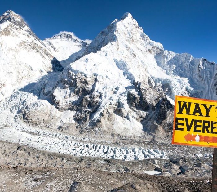 Everest base camp and gokyo lake
