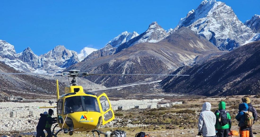 Everest base camp trek helicopter return