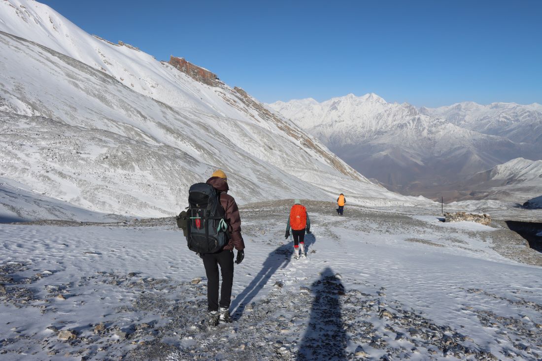 Annapurna Circuit vs Manaslu Circuit