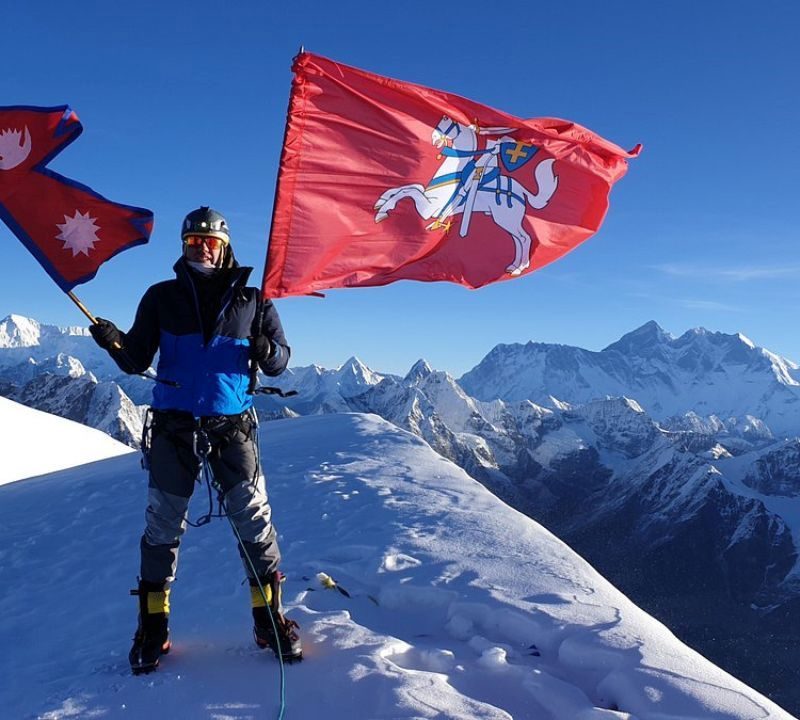 Climbing in nepal