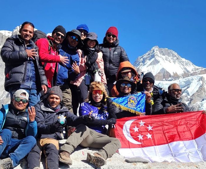 Everest Base Camp Helicopter Return Trek group photo