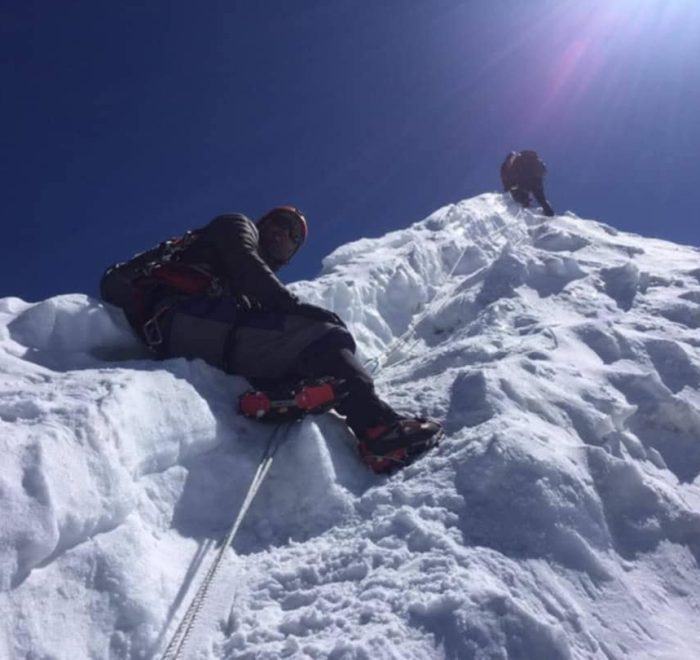 Reaching island peak summit